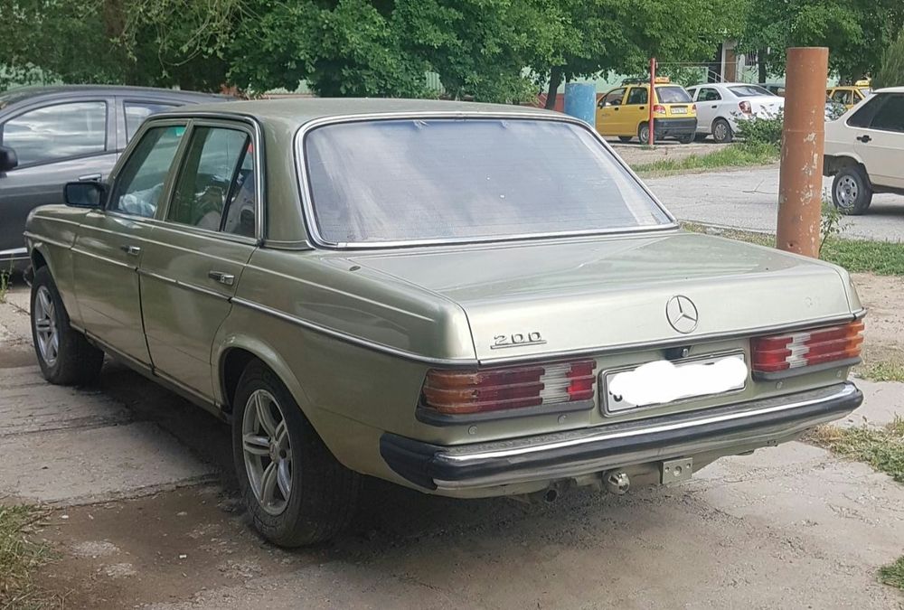 Mercedes Benz w123