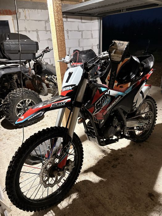 Vând Cross Apollo SMX Thunder 250