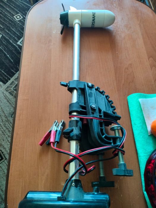 Продам мотор на лодку