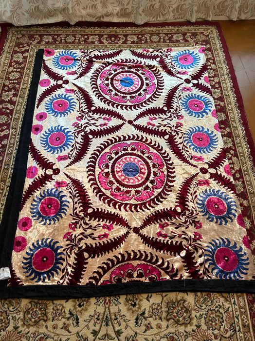 Сюзане ручной работы