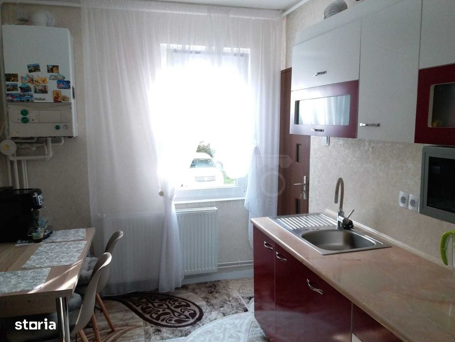 Vand apartament 3 camere mobilat si utilat