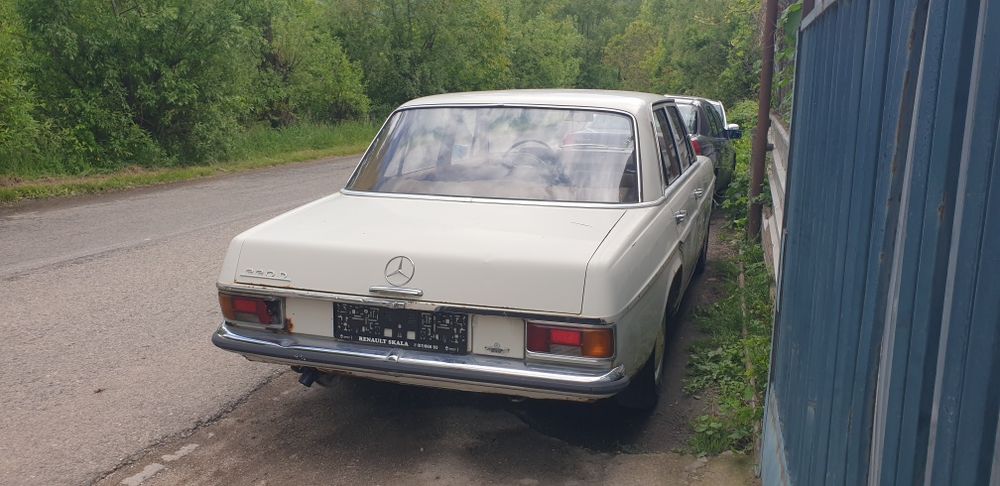 Mercedes w115 diesel