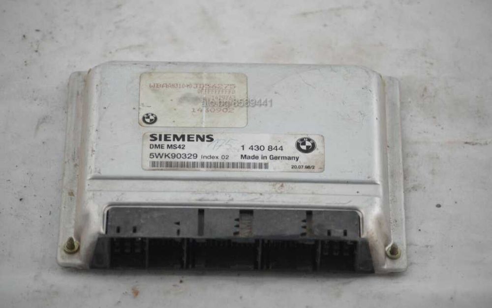 Компютър за двигател на БМВ VDO Simens