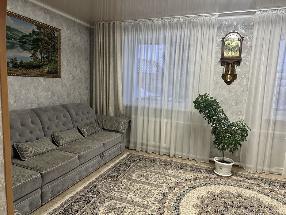 Дом с подвалом и мансардой