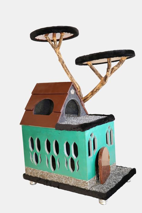 Продаётся домики для кошек и котят. Из натурального материалов.