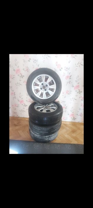 Продам летние шины на 14
