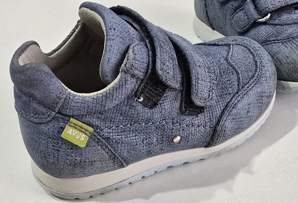 Papuci piele marimea 21