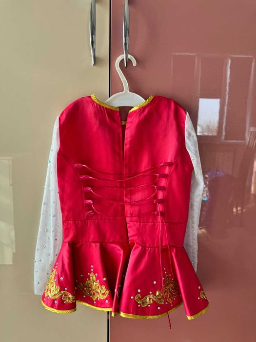 Казахский костюм для девочки (5–7 лет)