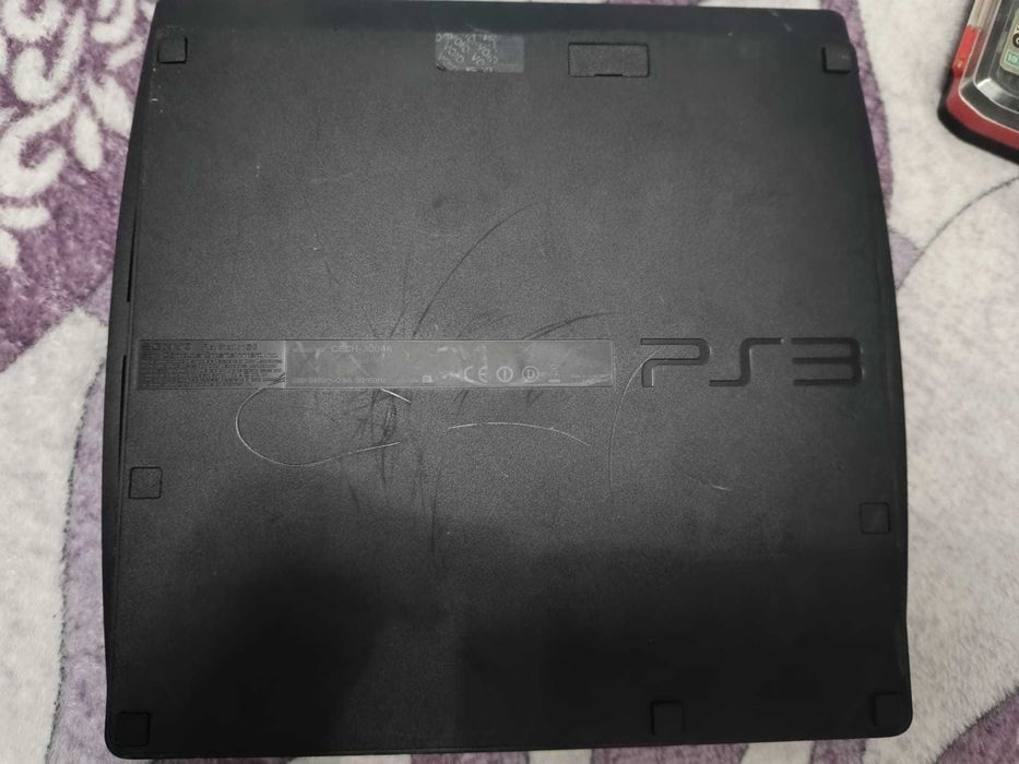 ps3 slim functional 100% + 9 jocuri