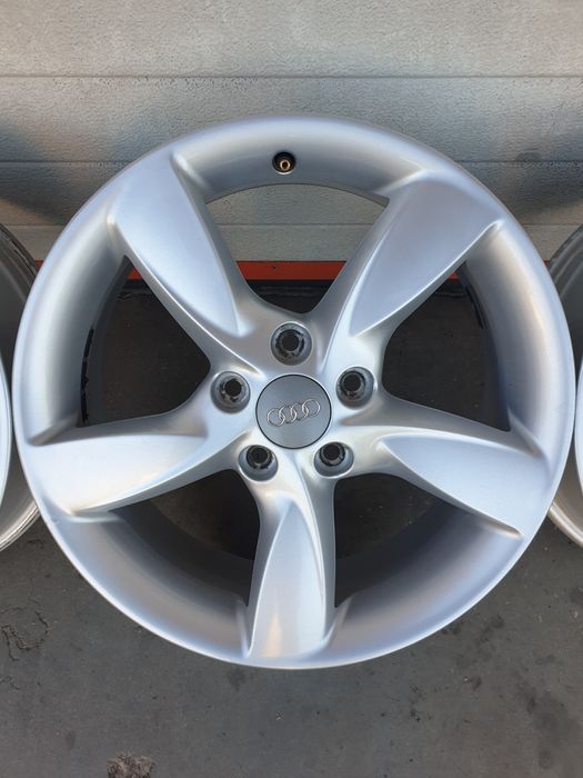 Оригинални джанти за АУДИ AUDI VW SEAT SKODA R17 5x112 ET48 6J