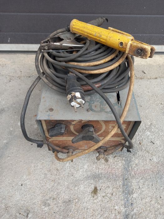 Aparat de sudura 220v/380v