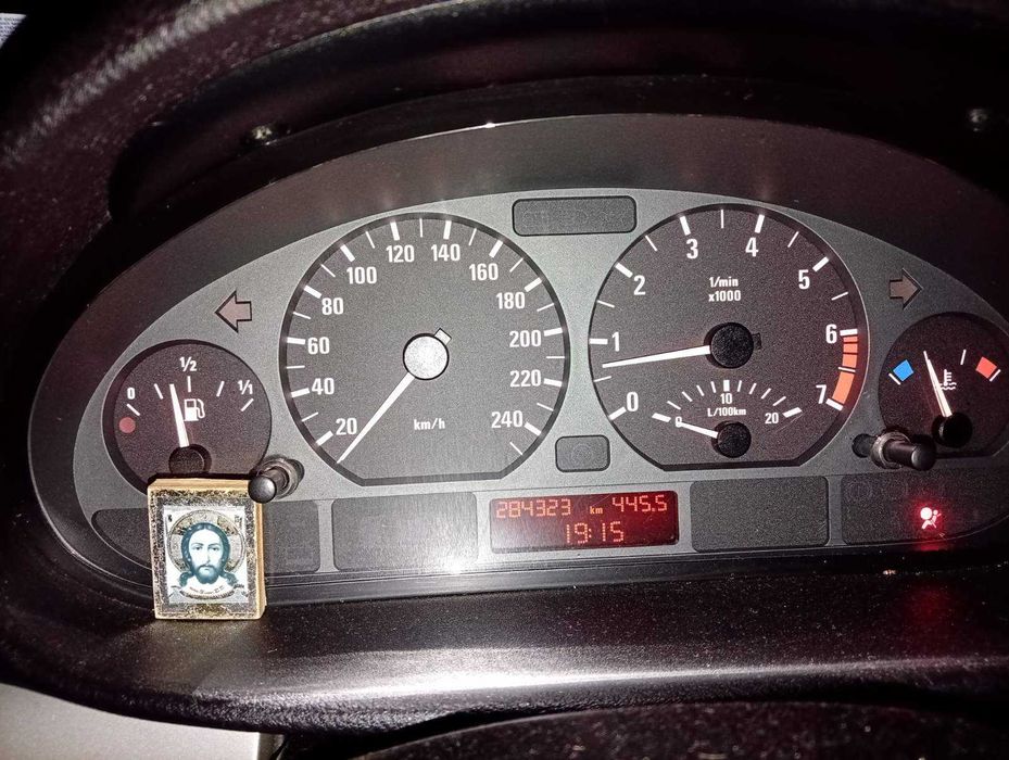 BMW 318 ti compact E46