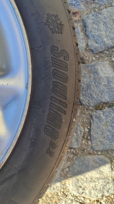 Джанти за Пежо/Ситроен със зимни гуми 175/70/14 DOT 23