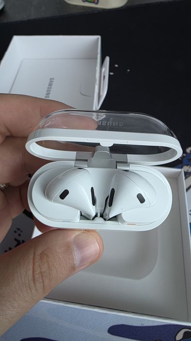 Vand casti Samsung buds 3