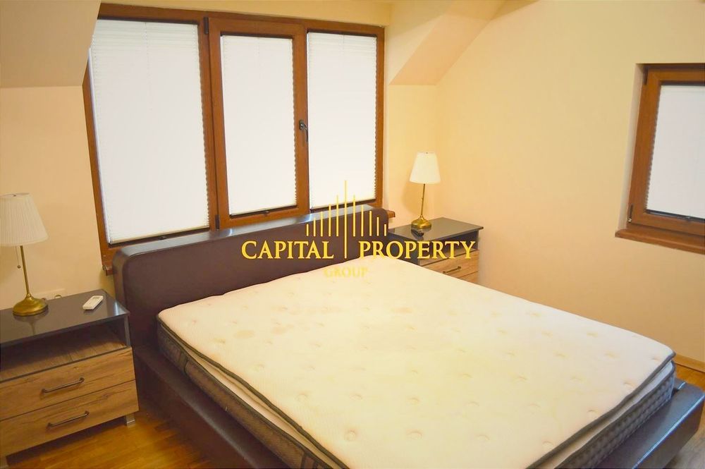 Къща в Варна-Идеален център на метри от морската градина, Варна