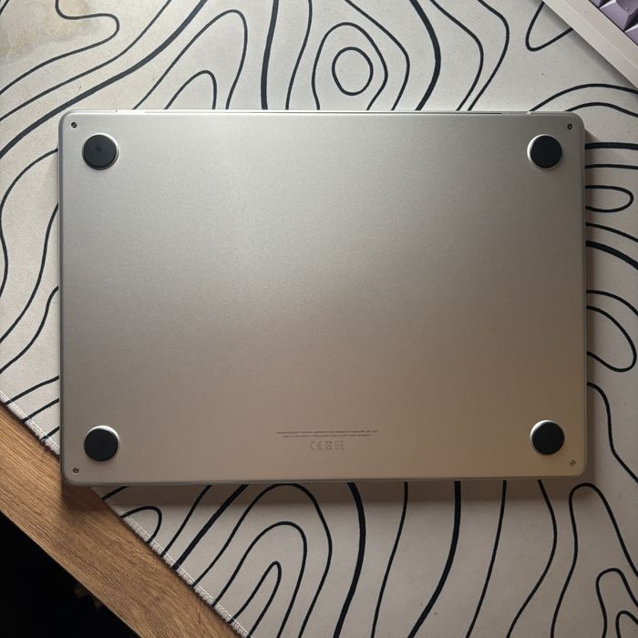 Macbook Air M2 (2022)