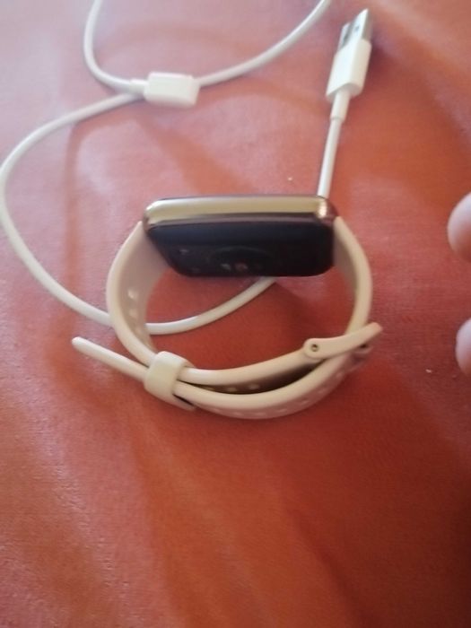 Смарт часовник Huawei watch fit