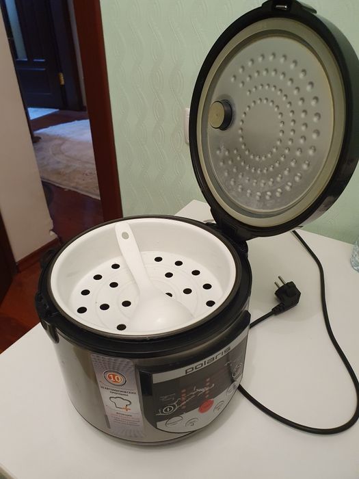 Мультиварка Polaris PMC 0347AD