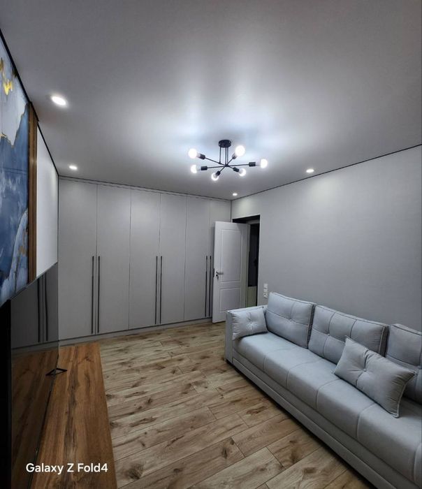 Продается квартира 1/3/5 Академ городок