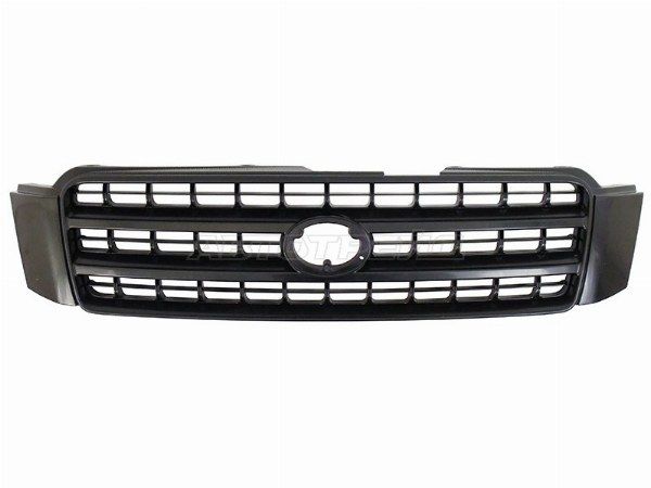 Решетка радиатора  Toyota Kluger