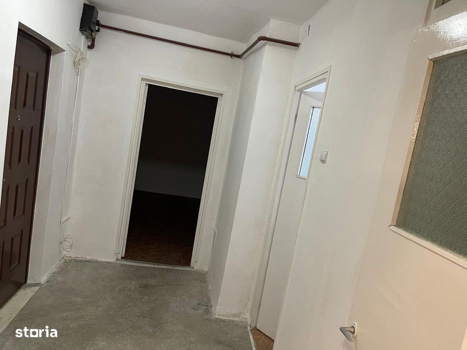 Apartament de doua camere de vanzare