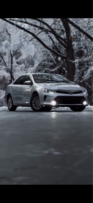 Toyota Camry 55 (2015)