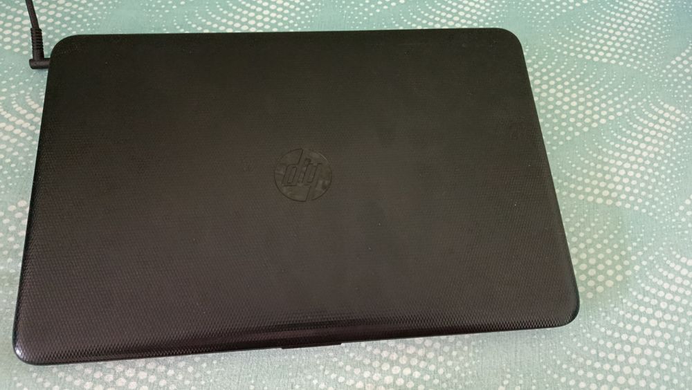 Продам ноутбук Core i5 две видеокарты