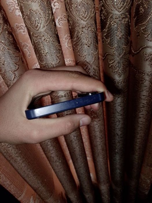 Samsung A15 xotirasi 128/6 telefon ideal xolatda