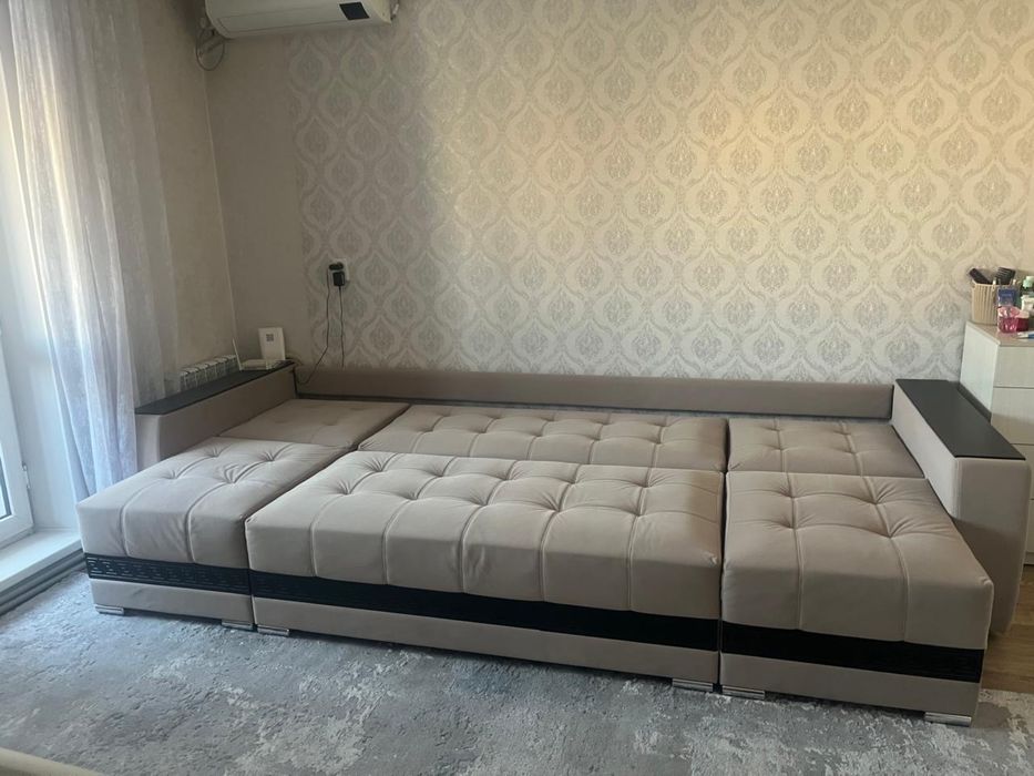 Диван в гостинную