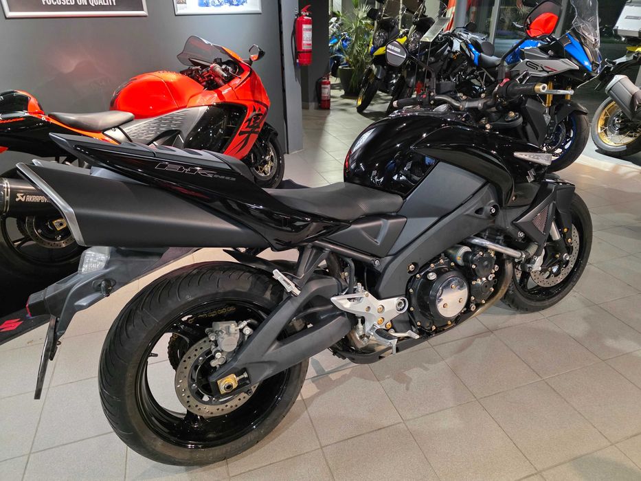 Suzuki B-King 2010 10.000km Garantie 1 an