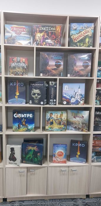 Шкаф торговый Ш12-25