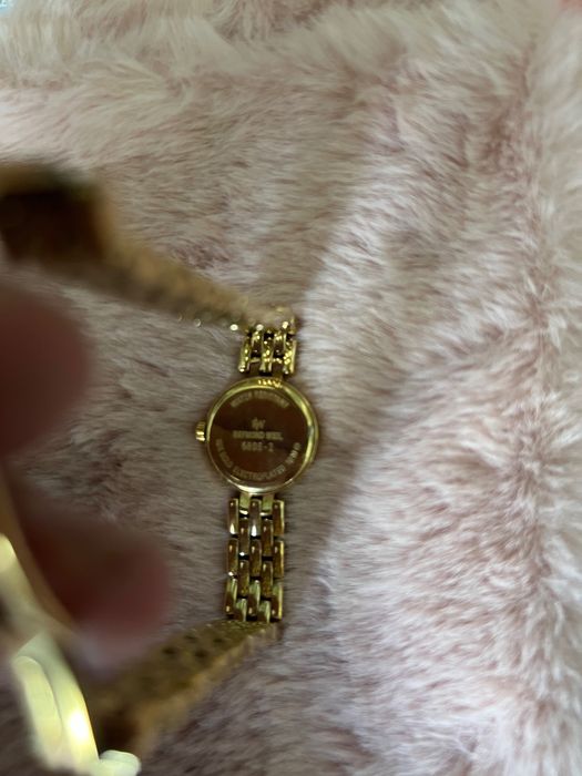 Дамски часовници RAYMOND WEIL / GUCCI / TISSOT