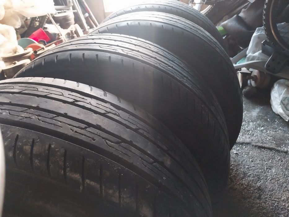 4 шины Triangle 215 60 R16.