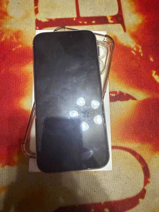 Продам iPhone 15 Pro