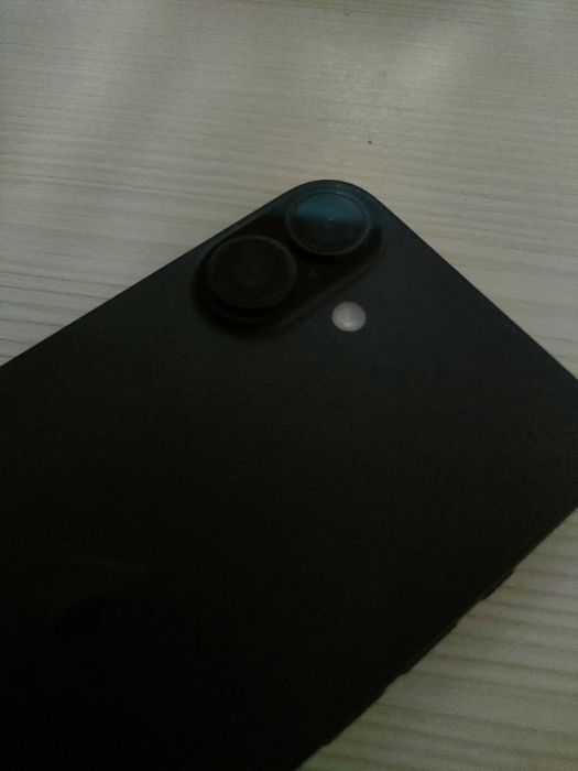 Iphone 16 PLUS (айфон 16 плюс)