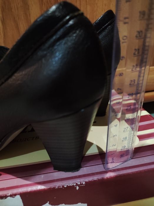 Обувь 36 размер.