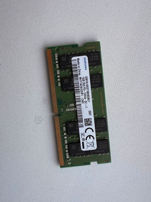 Срочно! Samsung DDR4 16GB 3200MHz для ноутбука – отличное состояние