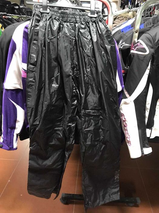 Дъждобрани DBK нови цели и на 2 части мото мотор