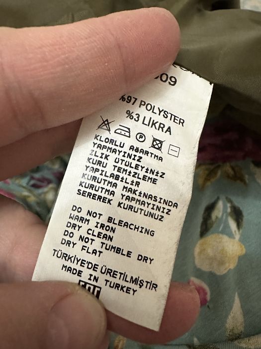 Продам пальто новая