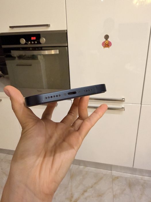 Срочно продаю Iphone 14 plus
