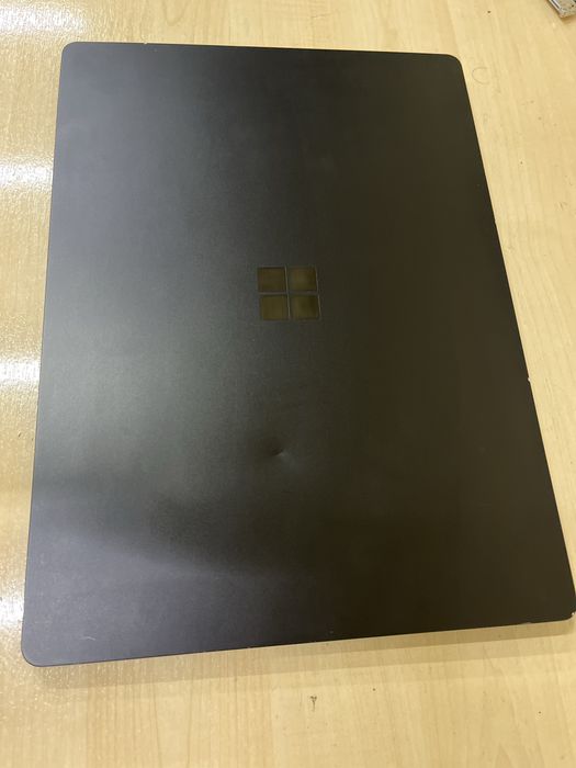 Surface laptop 3 i7 16gb 256ssd экран 13 дюймов