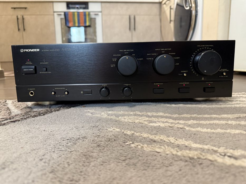 Pioneer A-501 Стерео
