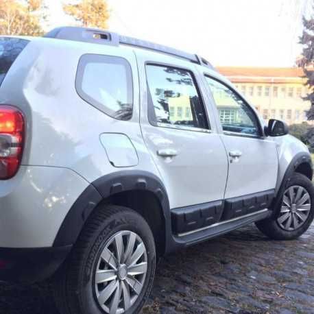 Set 12 Bandouri Laterale Model Off-Road STRIAT Protectii Bara Aripa USI Overfendere DACIA DUSTER I 2010-2017