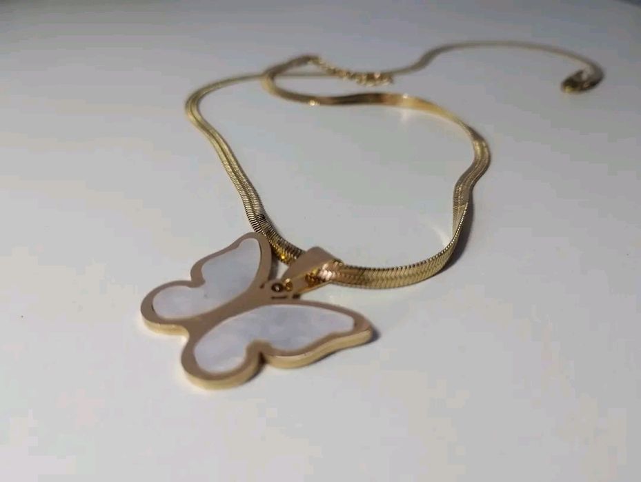 Колиета от медицинска стомана