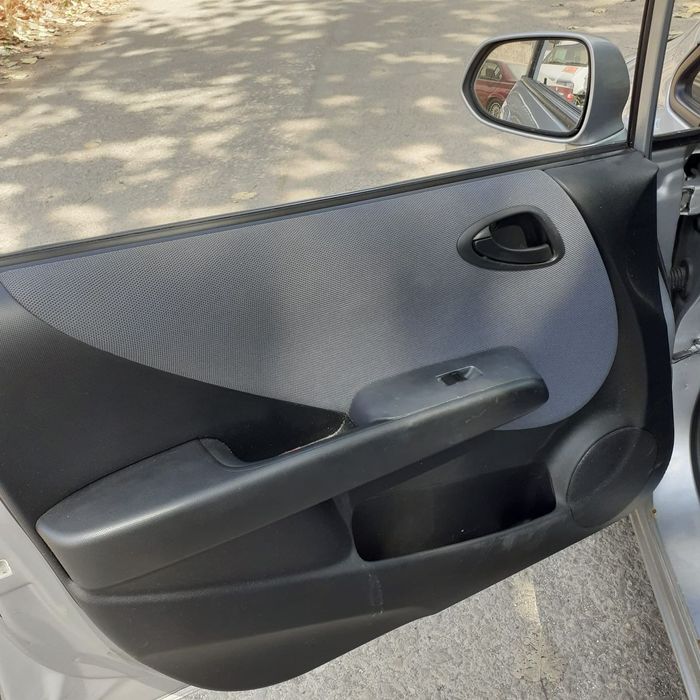Dezmembrari  Honda JAZZ 2 (GD)  2002  > 2008 1.3 Benzina