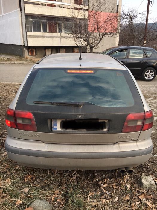 Volvo v40 2.0i Волво в40 на части!!