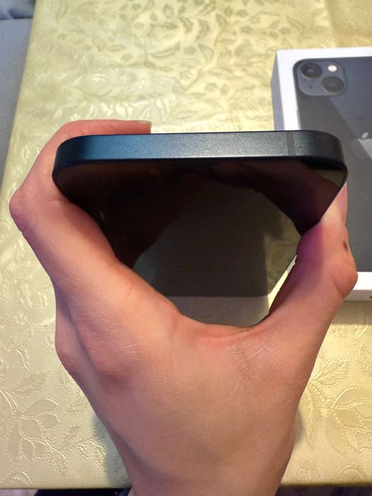 Apple iPhone 13, Midnight, 128GB