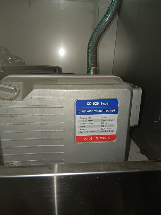 Vakum qadoqlagich Aparati sotiladi