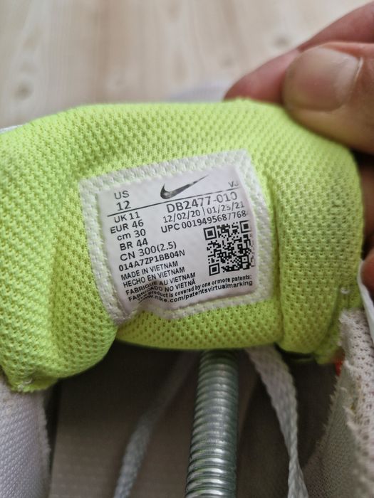 Маратонки Nike 46