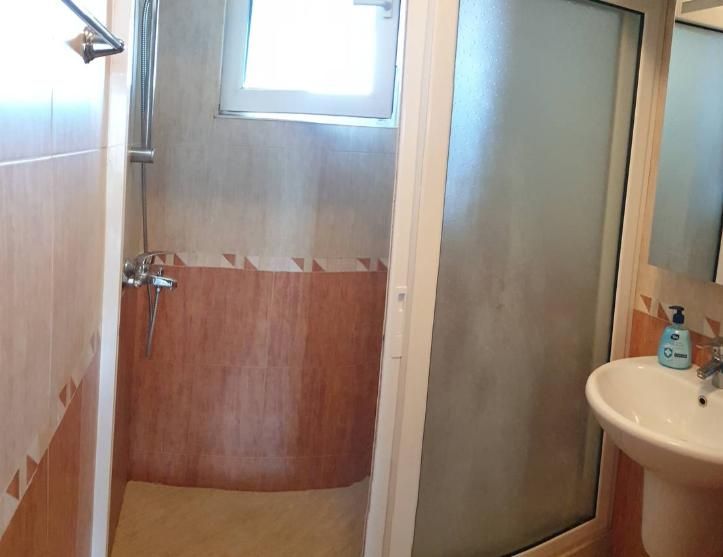 Дава се под наем Тристаен апартамент в Бургас, Славейков - 110 кв.м за 663 € - Снимка #5